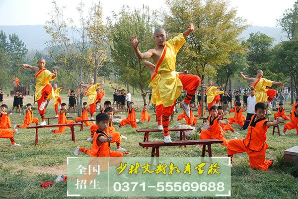 眾人拾柴火焰高,同學(xué)們一起動(dòng)手,意義非凡