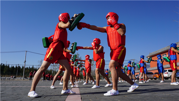 正確認識孩子叛逆，父母做到這3點，才是渡過叛逆期的關(guān)鍵！